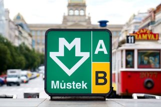 Senior má MHD zdarma, přesto mu revizor může dát pokutu. Stačí jediná chyba