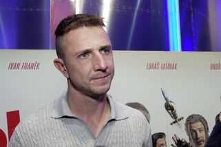 Sbohem, blonďatý Lavi! Jakub Štáfek změnil image, doma ale dlouho nevydrží. Bude točit další reality show - Super.cz