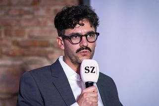 Scheinherr nabídl STAN většinu v radě. Preferuje trojkoalici s Piráty - Seznam Zprávy