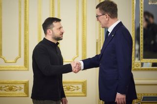Estonsko chce pomoct Ukrajině spálit ruské rafinerie