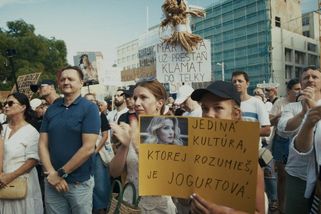 Varování pro Česko. Film ukazuje, jak politici ovládli slovenskou televizi - Seznam Zprávy