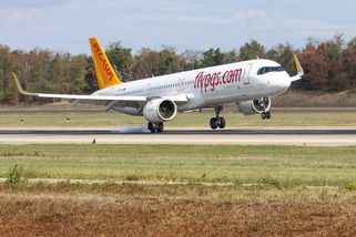 Incident na ranveji ve Frankfurtu: Letoun Pegasus Airlines chtěl startovat v protisměru - Novinky