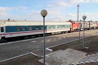 Na ruském Dálném východě zahynulo při srážce vlaku s mikrobusem šest lidí - Novinky