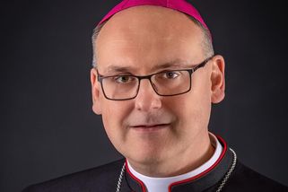 Biskupové varují Babišovu koalici. Zrušení poplatk...