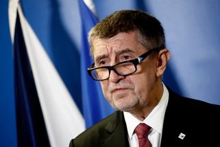 Andrej Babiš ustupuje od plánu úplně zrušit koncesionářské poplatky. Lidé je stále budou moci platit - Techsvět
