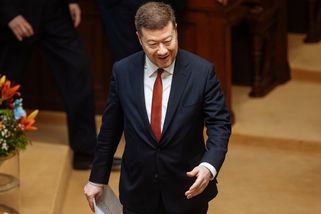 „Konečně bychom se mohli zbavovat diktátu Bruselu.“ Okamura přijal zástupce AfD a přednesl svoji vizi Evropy