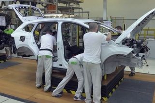 Je to taktika, ale nešťastná, říkají analytici o zmrazení mezd ve Škodě Auto - Seznam Zprávy
