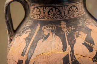 Izrael vrátil Řecku přes dvě desítky starověkých artefaktů - Seznam Zprávy
