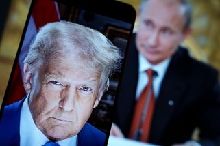 Trump pomáhá Putinovi vyhrát válku na Ukrajině. Bývalý americký velvyslanec přišel s tvrdým obviněním