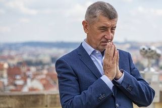 Andrej Babiš je chudák a zbabělec. Před hlasováním...