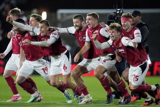 Historická ostuda! Anglická média tepou Arsenal za pád s outsiderem, schytává to i kouč Arteta - Sport.cz