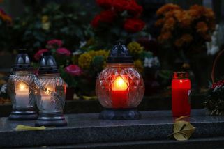 Pražské hřbitovy o Dušičkách zavřou později. Speciální program umožní nahlédnout i ke kremačním pecím - Novinky