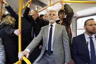 Letěla jsem letadlem s prezidentem. A pochopila jsem, co je kultivovanost. - Médium.cz