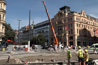 Z pražského Václavského náměstí je obří staveniště - Novinky