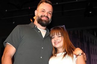 Hokejista Radko Gudas má doma budoucí hvězdu: Dcera Leontýnka už dobývá americká jeviště